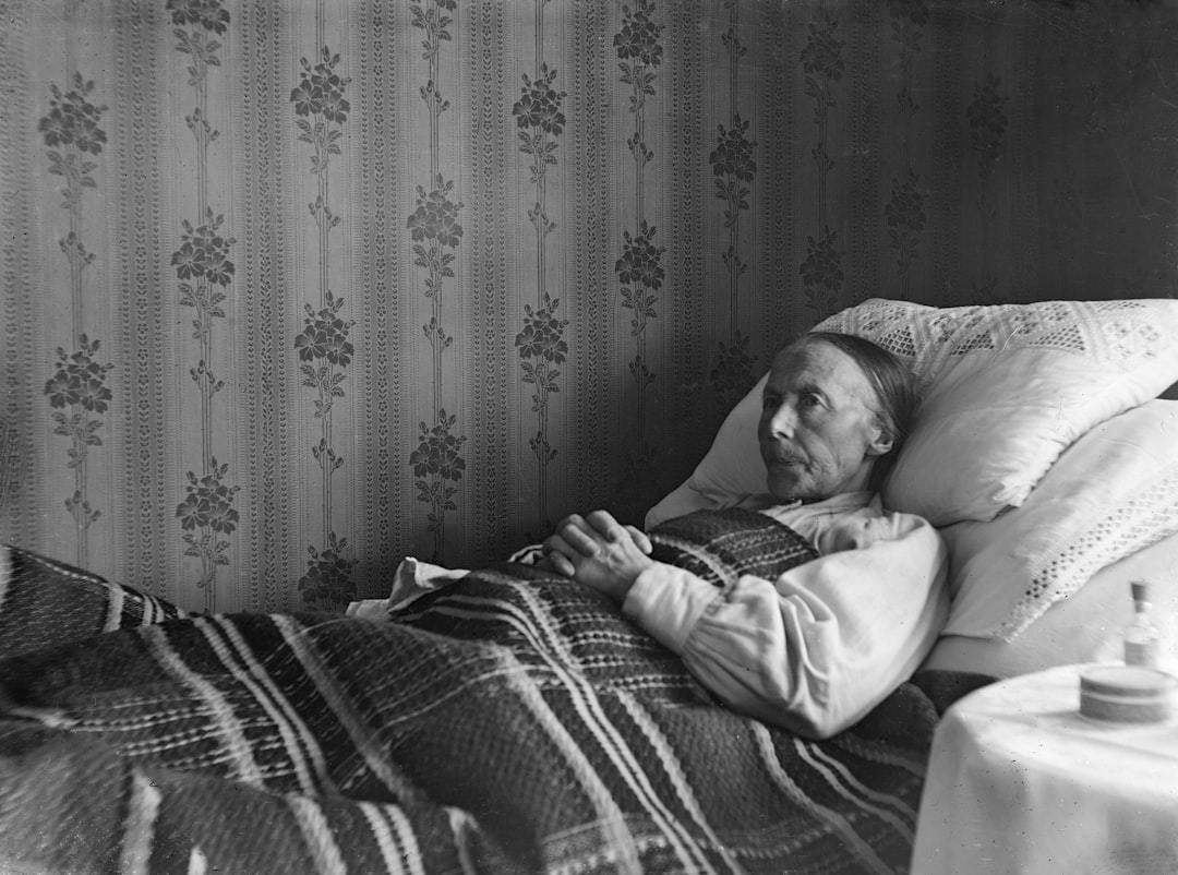 Ранні пробудження людей похилого віку: причини та рішення